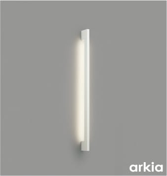 品番：AB54021 品名：LEDブラケット 価格：44000円 メインスペック 器具ジャンル：ブラケット 光源光色：LED（温白色） 税抜価格：44,000円 その他の属性：FHF24W相当 LED 本体：アルミ・マットファインホワイト塗装 セード：アクリル・乳白色 カバー：樹脂・マットファインホワイト塗装 ●高-1068 幅-25 出幅-88mm 重-0.8kg ●消費電力：17.5W ●定格光束：1140 lm ●固有エネルギー消費効率：65.1 lm/W ●演色性：Ra82 ●色温度：3500K ●光束維持時間：40,000時間 ●調光範囲（約1〜100％） ●縦向き・横向き取付可能型 ●落下防止機構付 ●適合調光器別売 ●電源穴の位置にご注意ください ●18VA（100V） あかり専科掲載頁：195頁 あかり専科掲載ページ：195ページ メーカー希望小売価格はメーカーカタログに基づいて掲載しています