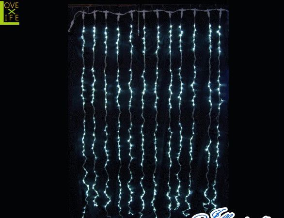 【LED】【576球】LED ウォーターフォールライト【滝】【川】【流れ】【雫】【カーテン】滝のように上から下に流れるカーテンライト AOIデパートのLEDイルミネーション【大人気】【イルミネーション】【クリスマス】【電飾】【省エネ】【大人気】【装飾】
