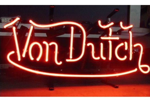 【アメリカン雑貨】ネオン サイン【VON DUTCH LOGO】【アメリカ雑貨】【ネオンライト】【電飾】【BAR】【インテリア】【アメリカ】【US..