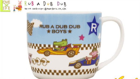 ■説明■ 【日本製】【RUB A DUB DUB】【ラブアダブダブ】 ジュニア軽量マグ【BOYS】 【MUG】【マグ】【カップ】【コップ】 【幼稚園】【学校】【保育園】 【かわいい】【グッズ】【キッズ】 小さめなのでお子様に ちょうど良いサイズ！ さまざまな動物たちがにぎやかに登場! 気の良い仲間たちが 生活雑貨 ジュニア ベビーグッズなどで活躍！ お気に入りを見つけてください♪ 【新作】【大人気】【】 【かわいい雑貨】【人気商品】【インテリア】 【大人気】【学校】【雑貨】【日用品】 【日本】【文房具】【グッズ】【ファンシー】 【人気商品】【大人気】【大大人気】【AOI】 【かわいい】【おしゃれ】【ギフト】【生活】 ■サイズ・仕様■ ◆サイズ：：99 × 75 × 66mm　容量：210ml ◆素材：陶器 ◆MADE IN JAPAN ●AOIデパートはキャラクター雑貨が勢揃い！！● ラブアダブダブ【RUB A DUB DUB】が豊富です！ (*゜▽゜)/品揃えに自信アリ♪ 毎日の生活を楽しんでください！ ■当商品について■ ＊在庫状況により入荷待ち・ 欠品になる場合がございます。 予めご了承下さいますようお願いいたします。■説明■ 【日本製】【RUB A DUB DUB】【ラブアダブダブ】 ジュニア軽量マグ【BOYS】 【MUG】【マグ】【カップ】【コップ】 【幼稚園】【学校】【保育園】 【かわいい】【グッズ】【キッズ】 小さめなのでお子様に ちょうど良いサイズ！ さまざまな動物たちがにぎやかに登場! 気の良い仲間たちが 生活雑貨 ジュニア ベビーグッズなどで活躍！ お気に入りを見つけてください♪ 【新作】【大人気】【】 【かわいい雑貨】【人気商品】【インテリア】 【大人気】【学校】【雑貨】【日用品】 【日本】【文房具】【グッズ】【ファンシー】 【人気商品】【大人気】【大大人気】【AOI】 【かわいい】【おしゃれ】【ギフト】【生活】 ■サイズ・仕様■ ◆サイズ：：99 × 75 × 66mm　容量：210ml ◆素材：陶器 ◆MADE IN JAPAN ●AOIデパートはキャラクター雑貨が勢揃い！！● ラブアダブダブ【RUB A DUB DUB】グッズが豊富です！ (*゜▽゜)/品揃えに自信アリ♪ 毎日の生活を楽しんでください！ ■当商品について■ ＊在庫状況により入荷待ち・ 欠品になる場合がございます。 予めご了承下さいますようお願いいたします。