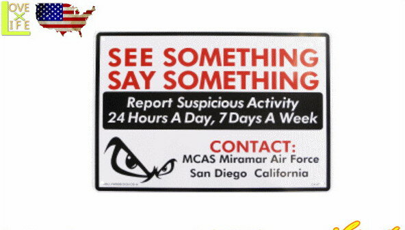 アメリカン雑貨　プラスチック サインボード不審者を見たら連絡を　雑貨　アメリカ雑貨　看板　ボード..