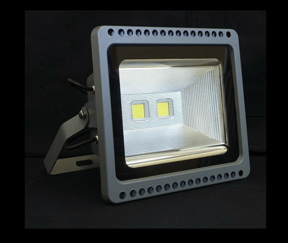 【投光器】【100W】空間証明【投光器】【ライディング】【ディスプレイ】【LED装飾照明】【照明】【舞台】【投光】【演出】【LED】【電飾】【設営】【イルミネーション】【クリスマス】【電飾】【省エネ】