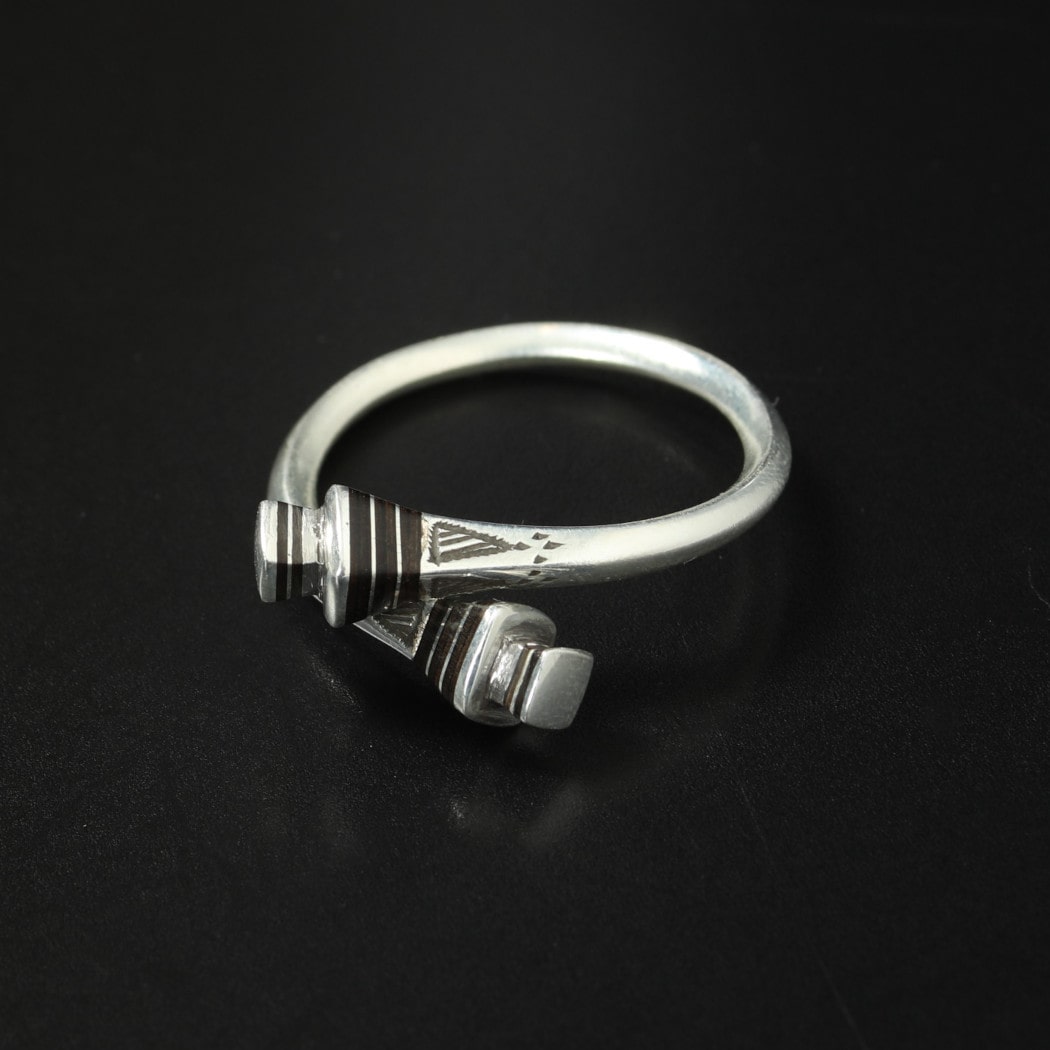 Touareg silver jewelry トゥアレグ シルバー ジュエリー シルバーリング エボニーウッド クロス シルバー ring-1