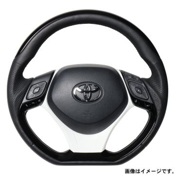 商品名REAL レアル ステアリング オリジナルシリーズ SET/プレートタイプ+アンダーパッドカラー・サイズ[SET]ピアノブラックプレート[ステアリング]+ホワイト[アンダーパッド]（ブラックユーロステッチ）備　考メーカー希望小売価格(税込)：\75,900その他：品番：X10N-PBP-PBP-WHP 適合：C-HR (10系/50系) H28.12〜エアバッグやパドルシフト、スイッチ、カバー類は純正品を再使用してください。ステアリングヒーターには対応しておりません。※こちらの商品は、お取り寄せの場合がございます。商品によりましては、ご納品に少々お時間を頂く場合がございます。また、売り切れ・完売の折にはご容赦下さいますよう、お願い申し上げます。※海外からのご注文の場合には、クレジットカードでのご決済は、ご利用頂けません。We can't accept creditcard from foreign customers.The method of payment is T/T in advance only.