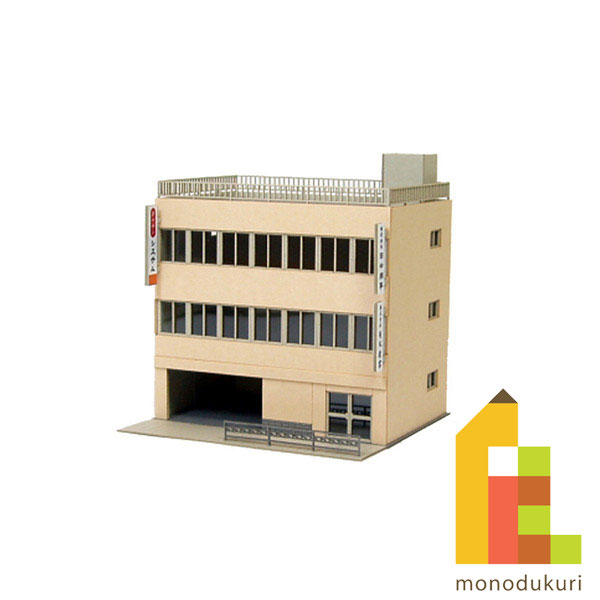 ■商品名：みにちゅあーとキット なつかしのジオラマシリーズ 【ビルA】 ■セット内容：レーザーシートA〜F（6枚）、プラ板（2枚）、組立て説明書 ■スケール：1/150 ■サイズ：W72×D49×H74mm ■対象年齢：12才以上 ■組立て所要時間：2時間〜 ■組立てレベル：★★★☆☆ ■品番：MP03-32 ■JAN：4580236844303 ■発売日：2009年9月発売予定 ※こちらの商品は組立てペーパーキットです。完成品ではございませんのでご注意ください。 ※写真の色調はご使用のモニターの機種や設定により、実際の商品と異なる場合があります。【商品情報】