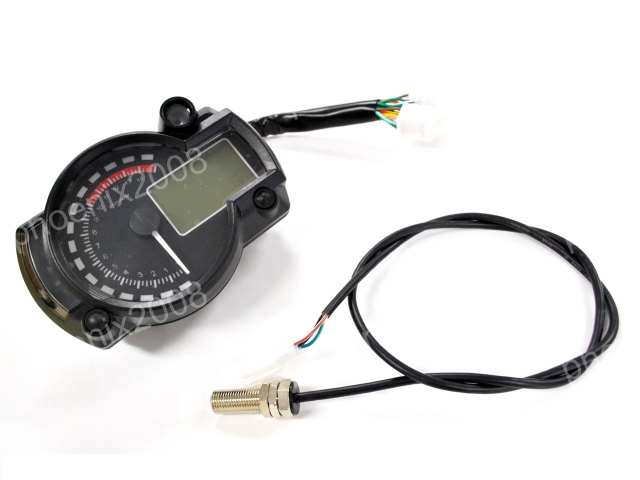 �ޥ�� �ǥ�����᡼���� 12V �ŵ��� 4���� ¿��ǽ ���ܸ������� �դ�