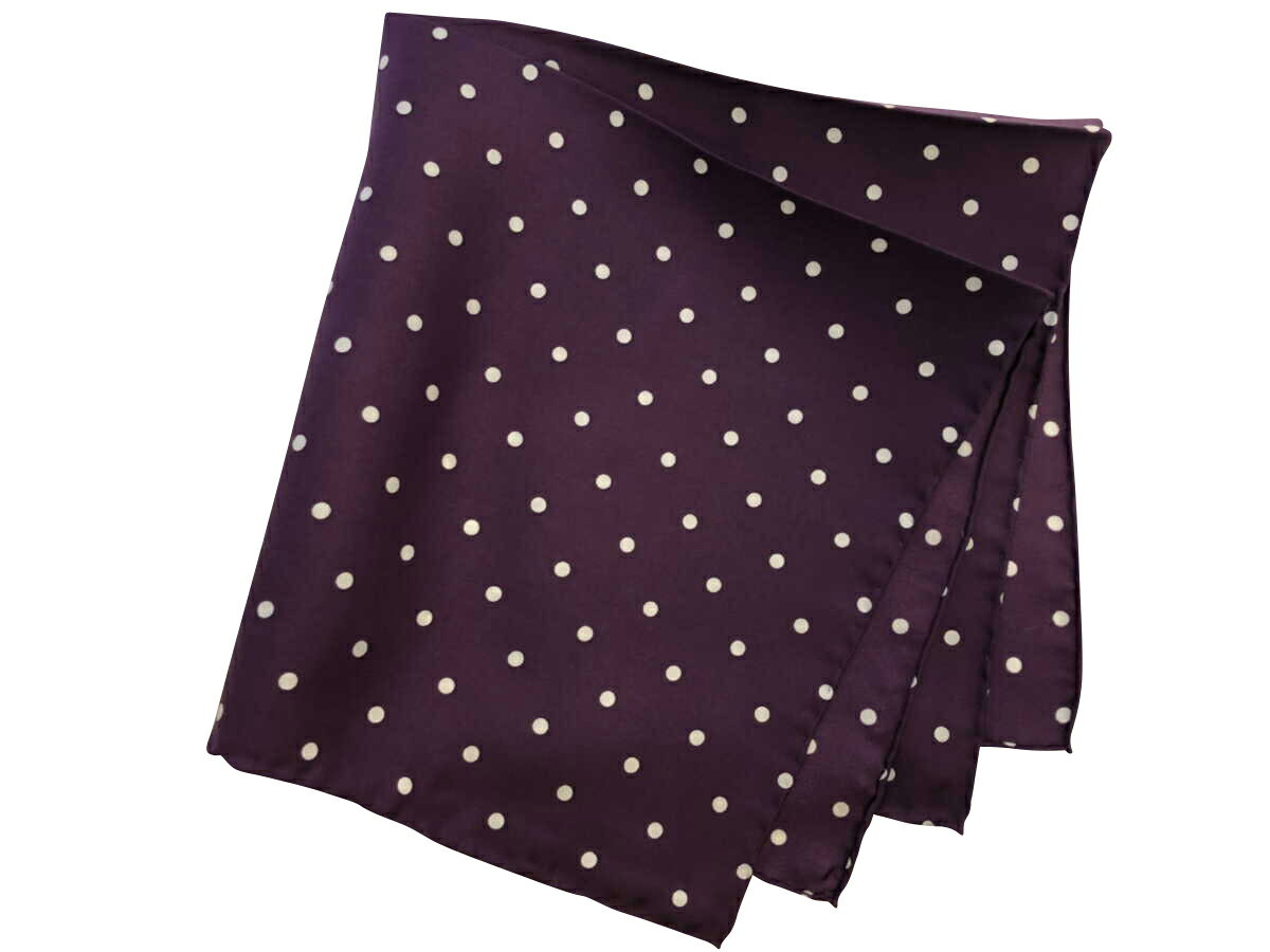 1937年英国創業マイケルソンof ロンドン（Michelsons of London)より直送の大判シルクチーフです。 同社は紳士用チーフ、スカーフ等を主に製造し英国本国は 元より世界中のメンズショップより発注を受け信頼を得る老舗です。 ...