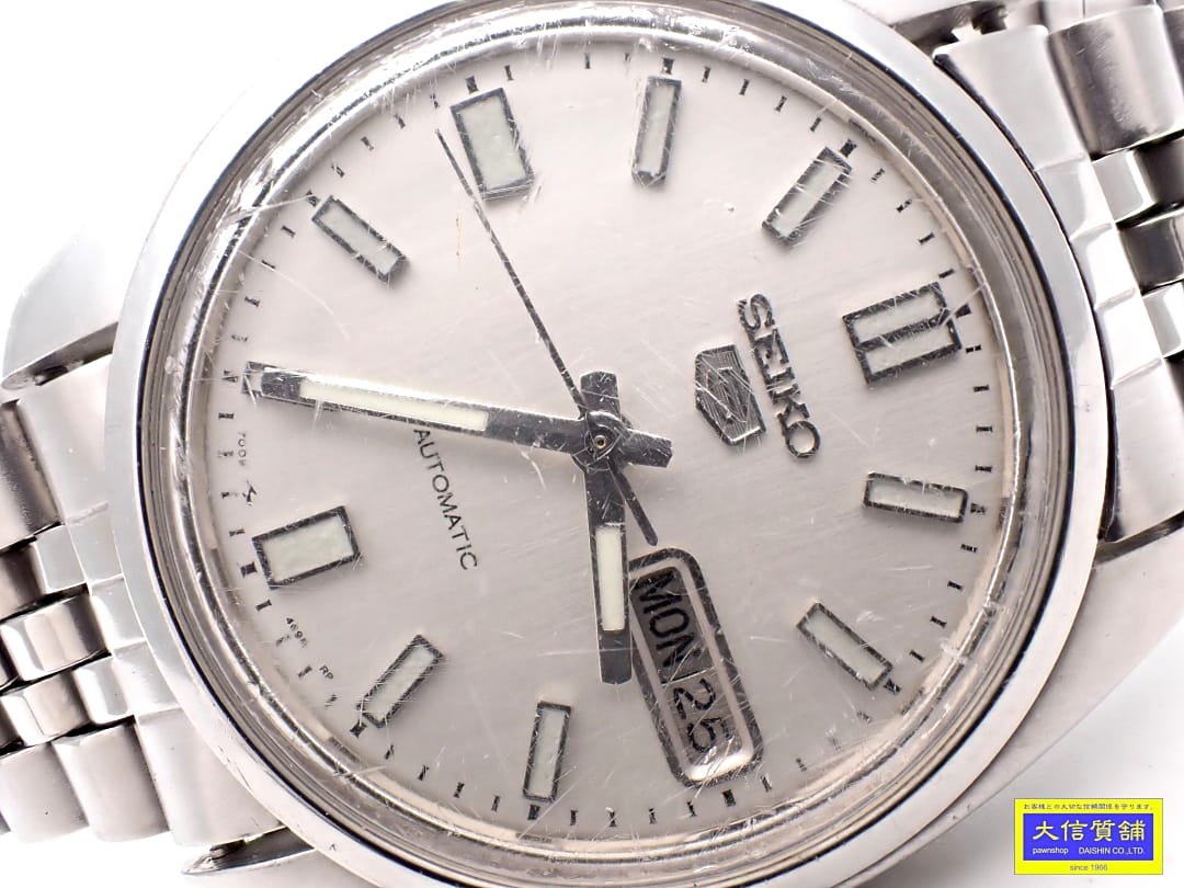 SEIKO FIVE セイコーファイブ メンズウォッチ 7009-821A SS 自動巻 シルバーダイヤル 逆輸入モデル 稼働品 中古B管理番号：B-2398