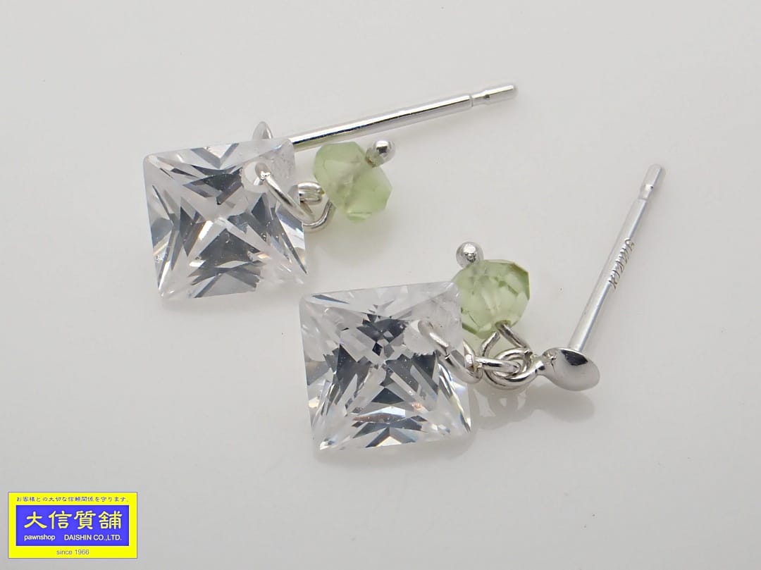 K14WG ホワイトゴールド クリアクォーツ ピアス 0.71g キャッチ無し 中古A-【中古】【大信質舗】【質屋出店】管理番号：C-9523