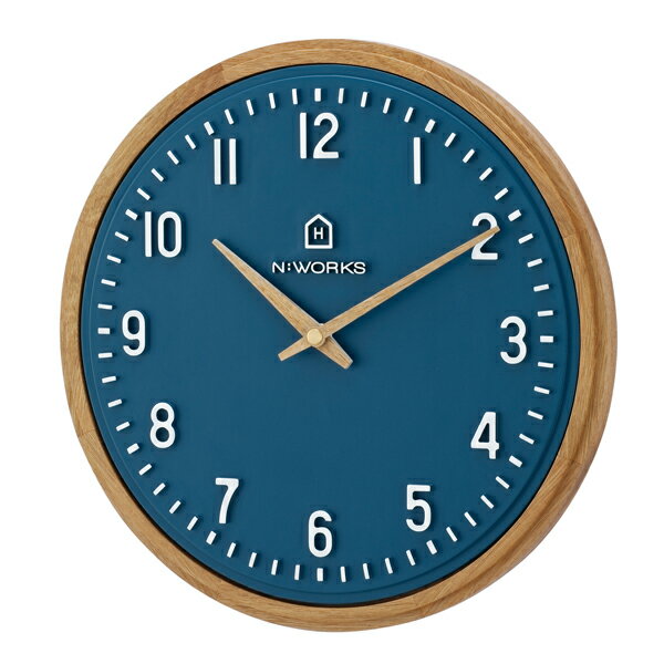 味わいのあるアカシア材のウッドベースにポリレジンを重ね、素材の特性を 活かしたぬくもりのあるエコルウォールクロック。 深みのあるネイビーの文字盤に白く浮き出た数字とインデックスを合わせ、 ナチュラルなデザインに仕上げました。 カラー - サ...