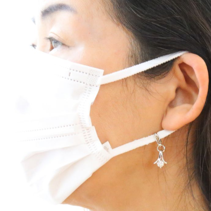 送料無料 マスクチャーム マスクアクセサリー 立て爪 すずらん つりがね草 キュービックジルコニア マスク ネックレス 2WAY マスクホルダー マスク カラフ...