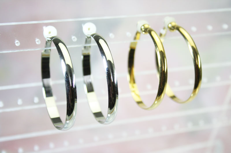 期間限定50%OFF 送料無料 イヤリング フープイヤリング 5mm幅 ゴールド シルバー 2サイズ【M/L】 2カラー【ゴールド/シルバー】 ear12-38...