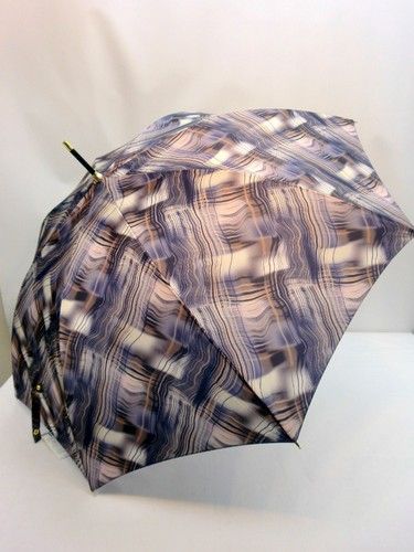 雨傘・長傘-婦人日本製ポリエステル波線ぼかしプリント軽量ジャンプ雨傘。