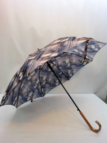 雨傘・長傘-婦人日本製ポリエステル波線ぼかしプリント軽量ジャンプ雨傘。