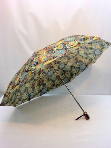 雨傘・折畳傘-婦人日本製蝶ハナ柄軽量金骨2段式折畳雨傘