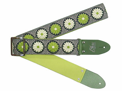 メーカー：Elara Straps 商品名：Water Lily Kiwi Ultrasuede 幅=50mm　長さ=850mm〜1450mm　カラー=Kiwi　裏地=Ultrasuede 現代のきめ細かなジャガード織の表地に、裏地はウルトラスウェードを使用し間に薄 手のナイロンを挟んだしなやかながら強度もあるギターストラップ。Made in JAPANElara Straps [エララストラップ] Water Lily Kiwi Ultrasuede