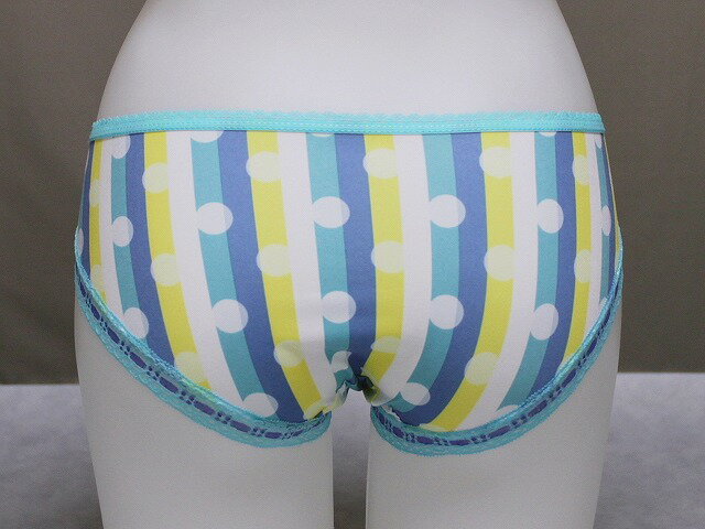 格安滑らかな手触りショーツ　プリント柄がポイント　まとめ買いのチャンス　レース付きMサイズショーツ　B187-09