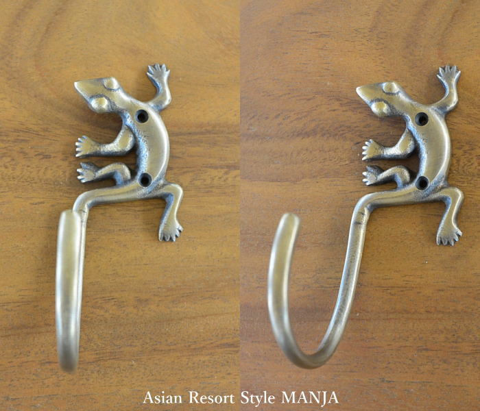 真鍮 フック 《トカゲ》幅5cm 長さ13cm MTMET-154 アンティーク風ゴールド ブラス フック 引っ掛け 荷物掛け 帽子掛け バッグ掛け 壁掛け アンティーク 壁面 インテリア 雑貨 家具 アジアン雑貨 オシャレ おしゃれ インテリア シャビー 鍵かけ レトロ 爬虫類 DIYの商品画像 2