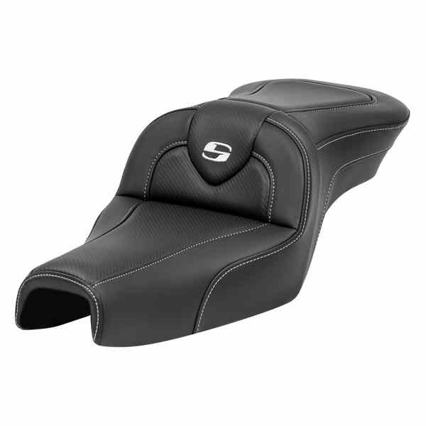 商品内容／SADDLEMEN サドルマン 品番 807-03-185ドラッグスペシャリティーズ品番 0804-0792 Roadsofa? Standard Reach Seat / SEAT ROADSOFA CFRoadsofa? Seat - without Backrest - Carbon Fiber - XL '04-'22 【商品詳細／適合】ドラッグスペシャリティーズWEBサイトで商品番号から仕様詳細や適合をご確認ください。商品画像はカタログのイメージですので実際の商品と異なる場合があります。【海外からのお取寄せ品です】キャンセル、返品はできません。配送情報は大凡の入荷予定を目安として表示しております。（危険物、一部ブランドは取り寄せできません）ご注意取説は付属しない場合が多いです。※一部容積重量の大きい商品はお取り寄せできない可能性があります。※最低注文数量の設定のある商品があります。※タイミングにより在庫状況が正確に反映されていない場合がございます。※お取寄せできない場合はキャンセルとさせて頂きます。【商品に問題がある場合】商品到着後10日以内にショップへの問合せかメールからご連絡ください。不良品、不足品等の判断は Parts Unlimited / Drag Specialty (LeMans Corporation) が行い承認した場合のみ、弊社指定方法で対応いたします。商品交換や不足品をご用意する場合、ご注文時と同様に日数がかかります。【外装箱について】外装箱の破損や梱包不良などのクレームは対応しません。【ご注文について】当店自らの判断に基づきご注文をお断りする場合があります。【ご不明点はご遠慮なくお問い合わせください】適合、納期などご不明点はお気軽にお問い合わせください。