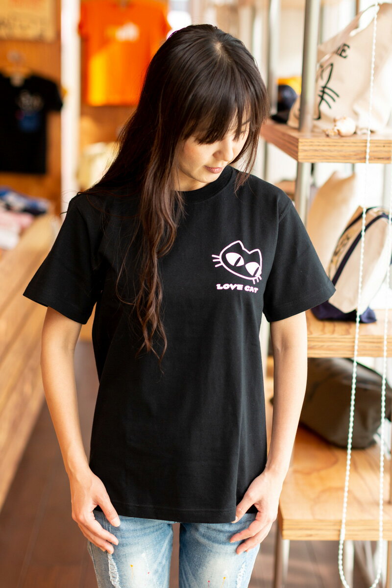 【 9月 スーパーセール 限定 50%OFF 半額 】猫 ねこ おもしろ かわいい Tシャツ LOVE CAT ( ブラック ) | ネコ 猫柄 猫雑貨 | メンズ レディース 半袖 | おもしろTシャツ おしゃれ ペアルック プレゼント | 大きいサイズ 【メール便】 SCOPY / スコーピー