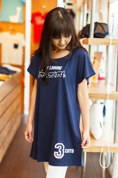 【 本日24時マデ 全品P5倍 & クーポンで 最大5%OFF 】 猫 ねこ おもしろ かわいい レディース Tシャツワンピース 【 限定 】 3CATS ( ネイビー ) | ネコ 猫柄 猫雑貨 | 半袖 | おしゃれ プレゼント 【メール便】 SCOPY / スコーピー