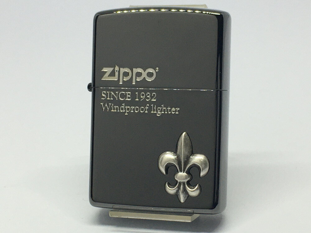 ギフト対応 主な特長 ●ZIPPO No.200ベース ●エッチング/BN/メタル ●底面の刻印は異なる場合がございます。 ●保証書・箱。 備考