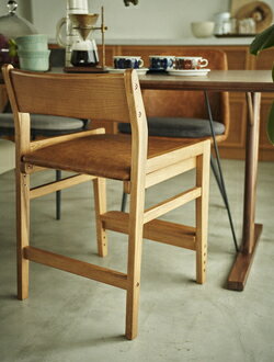 乐天商城 - キッズチェア ダイニングチェア ナチュラル 幅48 奥行50 座面高さ46/49/52/55 高さ調節 4段階 天然木 木製 合皮 おしゃれ 北欧 インテリア シンプル