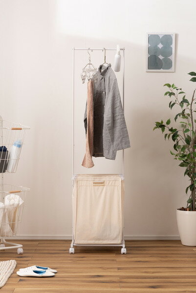 ランドリーハンガー ホワイト 白 衣類収納 洗濯カゴ バスケット付き 幅40 奥行46.5 高さ157.5 おしゃれ..