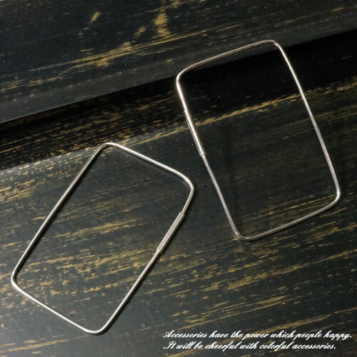 シルバーピアス シンプルな丸みのある長方形のフープピアス（大） シルバー925 silver925 シルバーアクセサリー ループピアス レディースピアス スクエア 四角 大ぶりピアス
