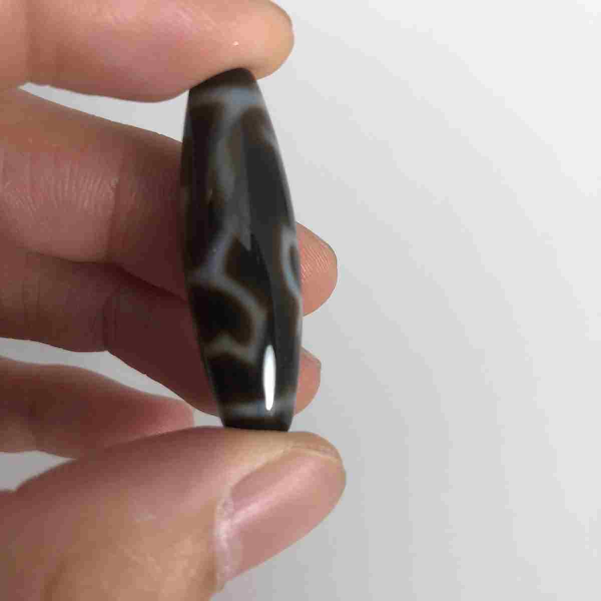 No2741【43】 水中蓮華天珠 ジービーズ ビーズ 天然石 メノウ 瑪瑙 アゲート アクセサリー チベット天珠 水中蓮華 厄祓い 厄除け 天然石