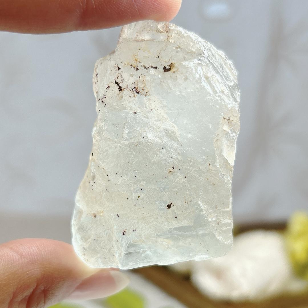 No.  E6303 蛍石南アフリカフローライト原石天然石Fluorite
