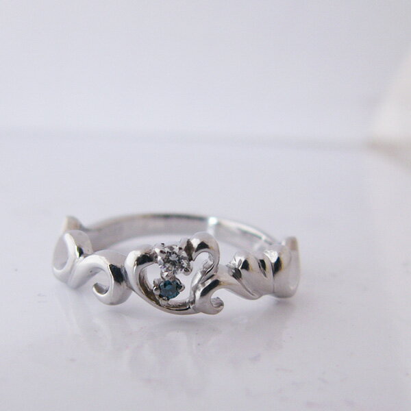 プラチナリングブルーダイヤハート1...