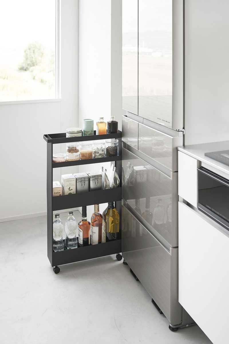 スリムワゴン 山崎実業 正規品 tower タワー キャスター付きスリムワゴン 4段 隙間に収まり見た目もスッキリ 隙間収納 隙間家具 15cm以下 キッチンワゴン 1807 ブラック