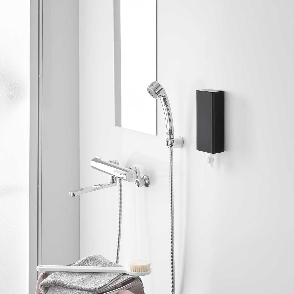 ソープディスペンサー 山崎実業 正規品 tower タワー マグネットバスルーム詰め替えパウチディスペンサ..