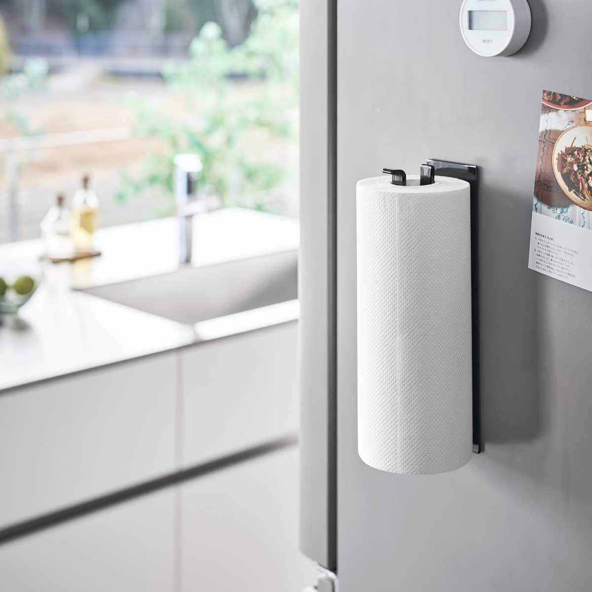 キッチンペーパーホルダー 山崎実業 正規品 tower タワー 片手でカットマグネットキッチンペーパーホル..