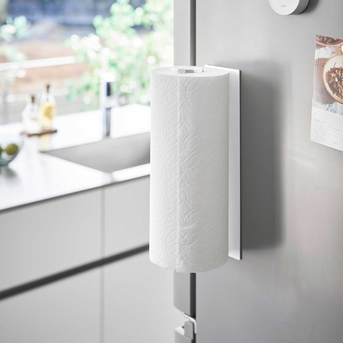 キッチンペーパーホルダー 山崎実業 正規品 tower タワー 片手でカットマグネットキッチンペーパーホル..