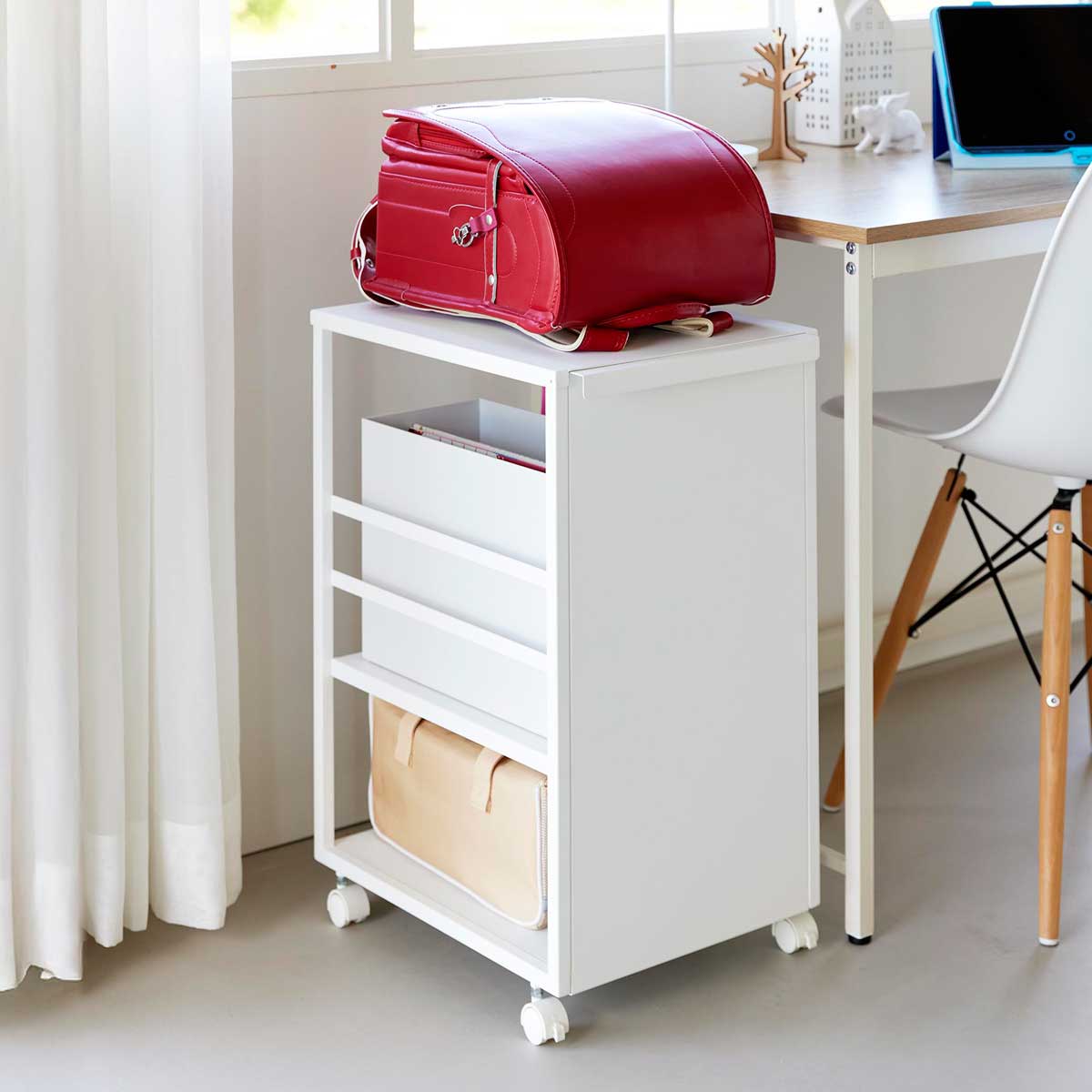 収納ワゴン 山崎実業 正規品 tower タワー 目隠しワゴン スリム 天板付き 目隠ししながら一括収納 キャスター スリム 隙間収納 キャスター付き 8470 ホワイト