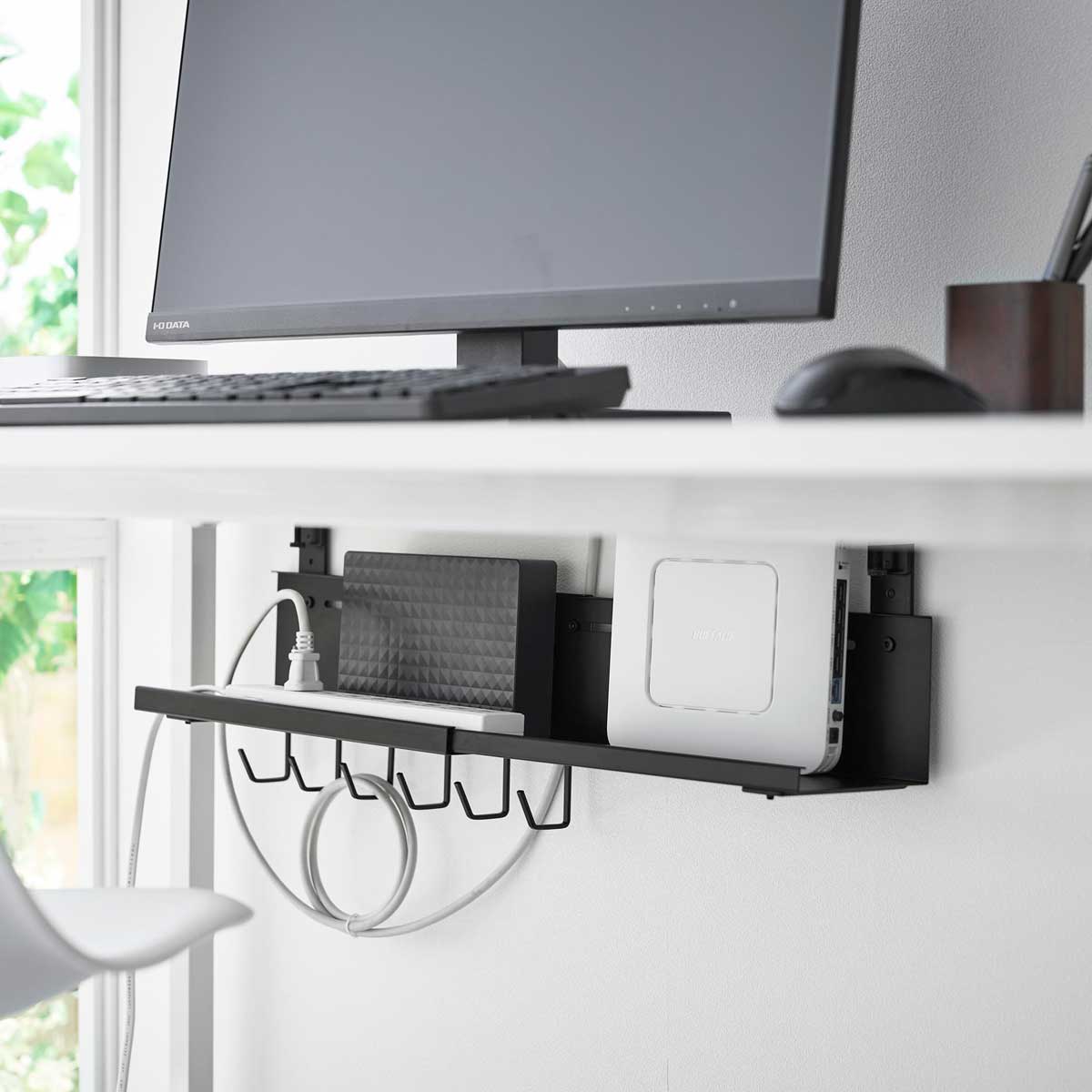 ケーブルトレー 山崎実業 正規品 smart スマート 伸縮デスク下ケーブルトレー デスクの天板に挟み込むだけ 配線整理 OAタップ ケーブルボックス ケーブル収納 10417 ブラック