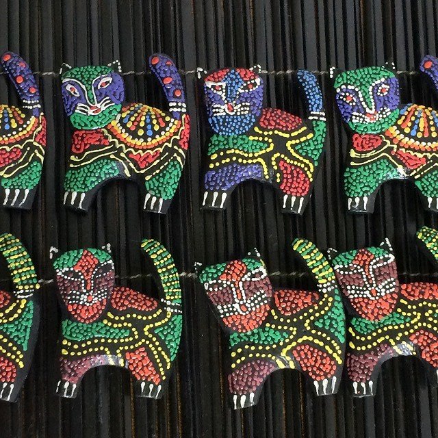  アジアン雑貨 インテリア バリ風 アニマル木彫り ネコ マグネット カラフル マルチカラー 5個1セット