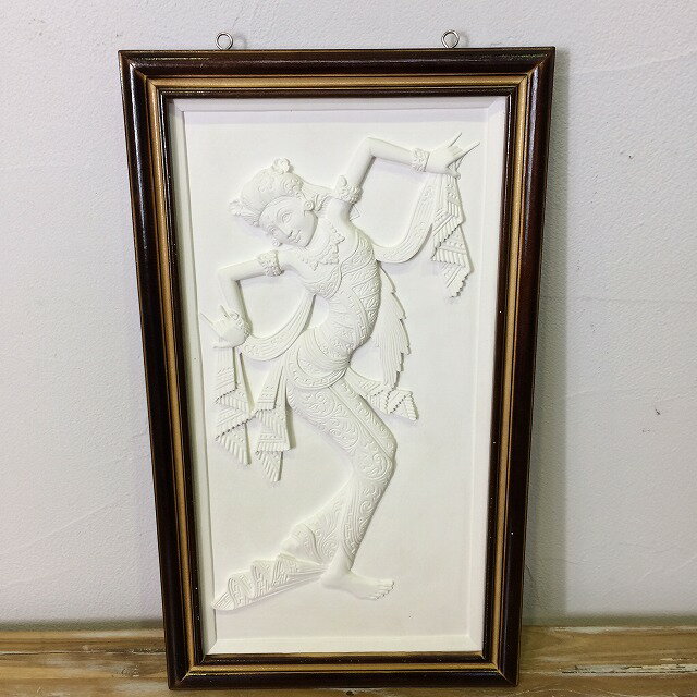 ストーンレリーフ 木枠付き H47×W27cm バリダンス バリ舞踊 女性柄 デザイン 樹脂セメント フレーム付 ..