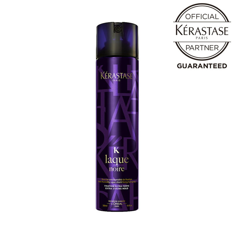 髪を固めすぎることなく、ヘアスタイルをキープするスタイリング ヘアスプレー ケラスターゼ KERASTASE PARIS 正規品 国内正規品 即日発送（在庫あり時） ST STYLING スタイリング ラック ノワール 226g スタイリング ラックノワール ヘアスタイリング ヘアスプレー スプレーSTYLINGスタイリング ラック ノワール 226g 髪を固めすぎることなく、ヘアスタイルをキープするスタイリング ヘアスプレー テクノロジー フュージョン ホールド テクノロジー ■微粒子コポリマー：固めすぎないホールド力が柔軟な動きをもたらす。より軽やかで、自然な仕上がりへ。 ・（VA/クロトン酸/ネオデカン酸ビニル）コポリマー*1（ヘアスタイリング成分）固めすぎないホールド力を与える微粒子成分 ・（オクチルアクリルアミド/アクリレーツ/メタクリル酸ブチルアミノエチル）コポリマー*1*2（ヘアスタイリング成分）：固めすぎないホールド力を与える微粒子成分 ■ウォーターフリー フォーミュラ：べたつかない、ドライな使用感へ。ヘアスタイル／ヘアアレンジをより美しく維持するために。 ■マイクロディフューザー：微粒子成分を均一に塗布。ムラのないエレガントなフィニッシュへ。 ＊1 コポリマーとは、2つ以上の異なる単量体を重合させて作成した、高分子化合物の総称 ＊2 ラック ノワールのみ配合 使用方法 1.ブローが終わった後、約20〜30センチ程離したところから、空中に円を描くように髪全体に適量（約2秒間＝2回転が目安）をスプレーします。そのあと、髪をかき上げるように手ぐしを通し、髪全体になじませませると、全体的にツヤが出て、ストレート感や自然な毛流れを作ることができます。 2.しっかりカールやまとめ髪など、よりスタイルをキープしたい部分にスプレーし、手で軽くなじませます。 スプレーする量によってホールド感を調整できるのでお好みの量をお使いください。 まとめ買い 単品　　3個セット[送料無料] シリーズ ラインナップ ST スタイリング ≫