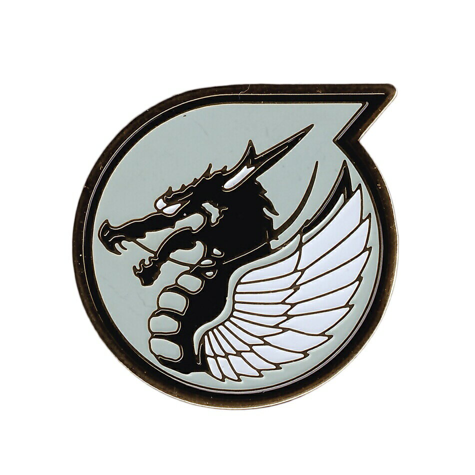 自衛隊 部隊マーク ピンバッジ小松基地 第303飛行隊 龍 台紙付き 自衛隊グッズ ピンズ 自衛隊グッズ 航空自衛隊