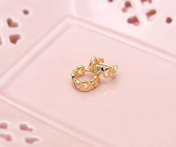 ピアス ハート レディース おしゃれ おすすめ かわいい リング リングピアス 上品 小ぶり フープ 金 ピアス プレゼント ギフト 可愛い アクセサリー パーティー キラキラ シンプル 小さい メンズ 結婚式 オシャレ 大人 両耳 キュート シルバー ゴールド カジュアル オフィス