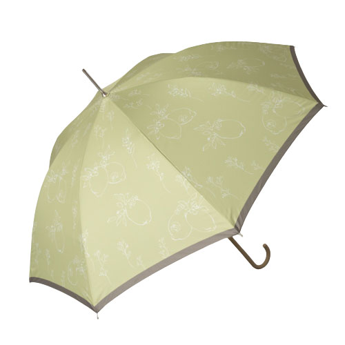 この世界のどこかにある不思議なスーパーマーケット「CHAMCHAM MARKET」をテーマにした傘ブランドですCHAMCHAM　MARKETの軽量長傘です。レモンの柄が雨の日を楽しく彩ります。生地にはUV加工が施され、晴雨兼用としてもお使いいただけます。●カラー:グリーン ●素材:ポリエステル100% ●親骨サイズ:60cm ●原産国:中国 使用時のご注意 ●本製品には尖った部分があります。周りの人や物に当たらないよう、周囲の安全を確認してご使用ください。 ●手元や骨部分が壊れた場合は、怪我や事故になる恐れがある為、使用を中止してください。強風の時は、本製品が破損する恐れがありますので使用しないでください。 ●ステッキとして使用するなど、傘本来の目的以外での使用は止めて下さい。 ●本製品は、自転車・ベビーカー等と固定する器具に取り付けて使用する構造になっておりません。破損・視野の妨げ・重大な事故の原因となる恐れがありますので、絶対に取り付けないでください。 ●傘骨には構造上、骨同士が狭くなっている部分や、尖った部分があります。手や指を怪我する恐れがありますので、ご注意ください。 ●ハンドクリームや日焼け止めクリーム等が、本製品の生地・手元部分の色落ちの原因になる場合があります。 ●ご使用後は、本製品を陰干しにして完全に乾いてからおしまいください。濡れたまま保管しますと、錆の発生や生地の色移りの原因となる場合があります。 ※お子様がご使用の際は、保護者からご注意・ご指導ください。この世界のどこかにある不思議なスーパーマーケット「CHAMCHAM MARKET」をテーマにした傘ブランドですCHAMCHAM　MARKETの軽量長傘です。レモンの柄が雨の日を楽しく彩ります。生地にはUV加工が施され、晴雨兼用としてもお使いいただけます。●カラー:グリーン ●素材:ポリエステル100% ●親骨サイズ:60cm ●原産国:中国 使用時のご注意 ●本製品には尖った部分があります。周りの人や物に当たらないよう、周囲の安全を確認してご使用ください。 ●手元や骨部分が壊れた場合は、怪我や事故になる恐れがある為、使用を中止してください。強風の時は、本製品が破損する恐れがありますので使用しないでください。 ●ステッキとして使用するなど、傘本来の目的以外での使用は止めて下さい。 ●本製品は、自転車・ベビーカー等と固定する器具に取り付けて使用する構造になっておりません。破損・視野の妨げ・重大な事故の原因となる恐れがありますので、絶対に取り付けないでください。 ●傘骨には構造上、骨同士が狭くなっている部分や、尖った部分があります。手や指を怪我する恐れがありますので、ご注意ください。 ●ハンドクリームや日焼け止めクリーム等が、本製品の生地・手元部分の色落ちの原因になる場合があります。 ●ご使用後は、本製品を陰干しにして完全に乾いてからおしまいください。濡れたまま保管しますと、錆の発生や生地の色移りの原因となる場合があります。 ※お子様がご使用の際は、保護者からご注意・ご指導ください。