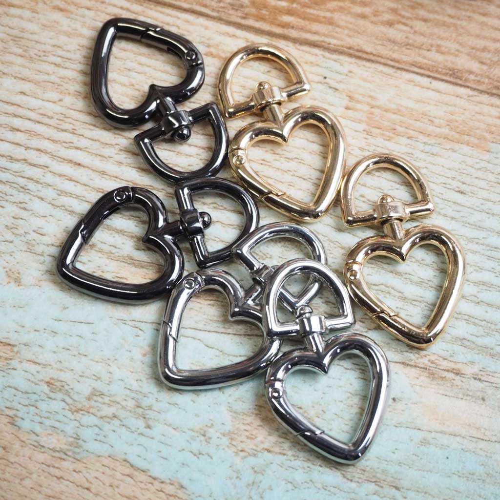 Dカン付きハート型カラビナ/チャーム スイベル/ナスカン/キーホルダー/ハンドメイド/アクセサリー部品
