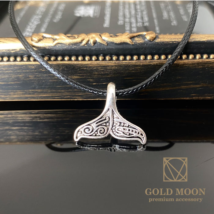 恋愛 金運 イルカ しっぽ ハワイ お守り アクセサリー ネックレス 幸運 安全 無事 良縁 恋 運気 アップ おしゃれ シンプル かわいい プレゼント ギフト