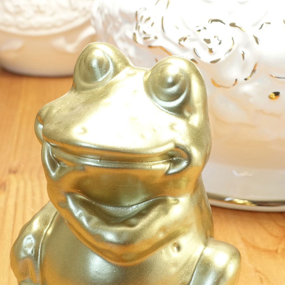 【アウトレット】 ポルトガル製 金 かえる 幸せを呼ぶ 金運 開運 カエルグッズ 置物 テラコッタ製 ヨーロッパ ガーデン オブジェ 13cm 【ゴールドなるへそカエル】アンティーク調 インテリア ラッキーアイテム 陶器製 緑 蛙? europe_plum pto-1402gl_b1