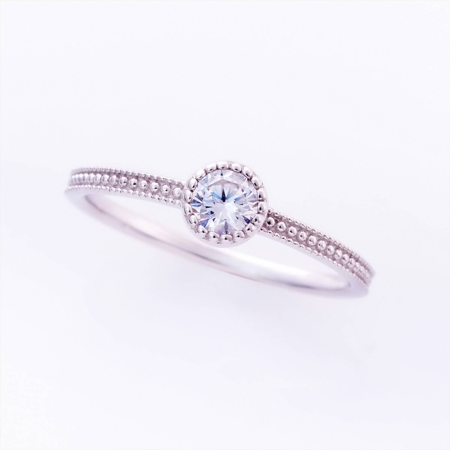 CHERI DIAMOND 楽天市場店の【11/25迄！25%OFFクーポン】カナディアンダイヤモンド リング 0.25ct D-Good-VS1/2 鑑定書付き [K18 ゴールド] 品番:LD068Dカラー 指輪 一粒ダイヤモンド 婚約指輪 エンゲージリング 一生もの ご褒美ジュエリー dカラー ブランド 一粒ダイヤ 普段使い シンプル｜アングル3