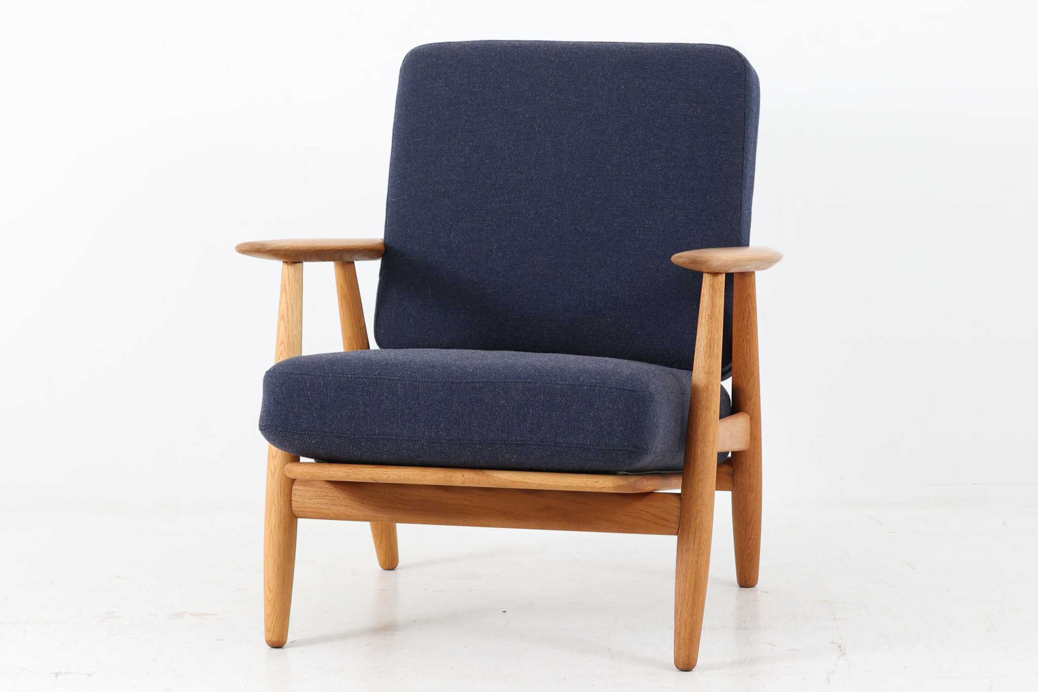 樂天商城 - 北欧家具ビンテージ　GE240　シングルソファ　オーク材　Hans J.Wegner（ハンス・J・ウェグナー）　GETAMA/ゲタマ【デンマーク製 1人掛けソファ 1P ラウンジチェア アンティーク 北欧インテリア デザイナー おしゃれ リビング】