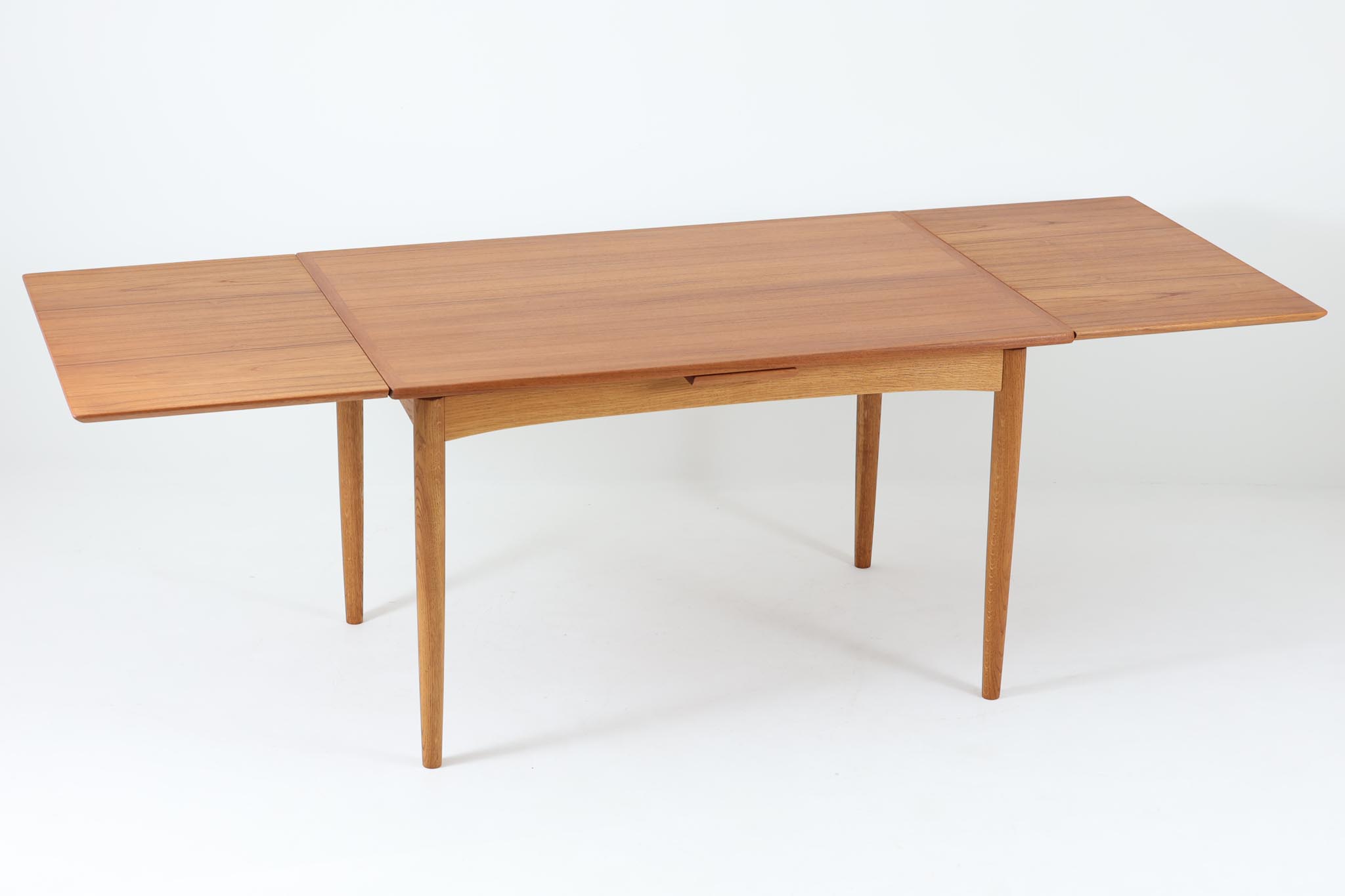 エクステンションダイニングテーブル 幅 122cm チーク×オーク材 Slagelse Mobelvaerk【アンティーク チーク材 おしゃれ 北欧インテリア リビング】 [2]